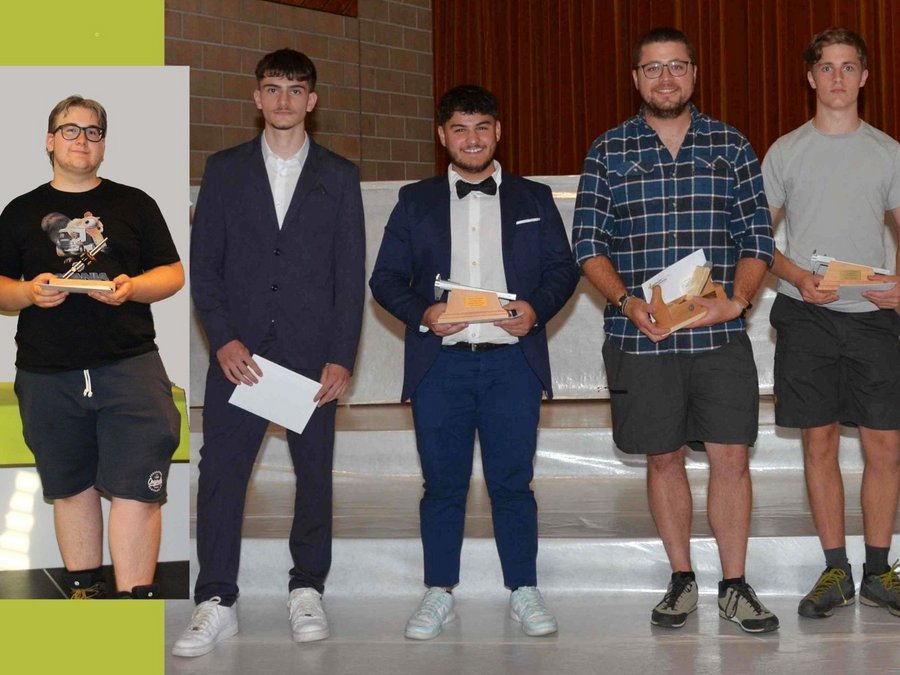 Herzlichen Glückwunsch zum Lehrabschluss 